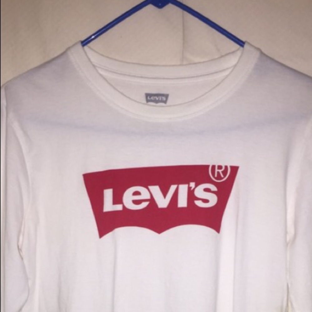 Levi’s Long Sleeved White Shirt